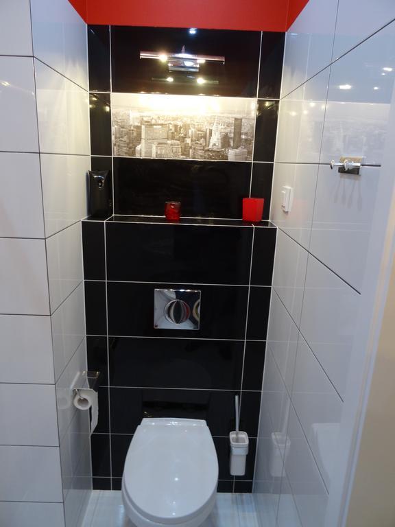 Apartamenty Metro Mlociny وارسو الغرفة الصورة